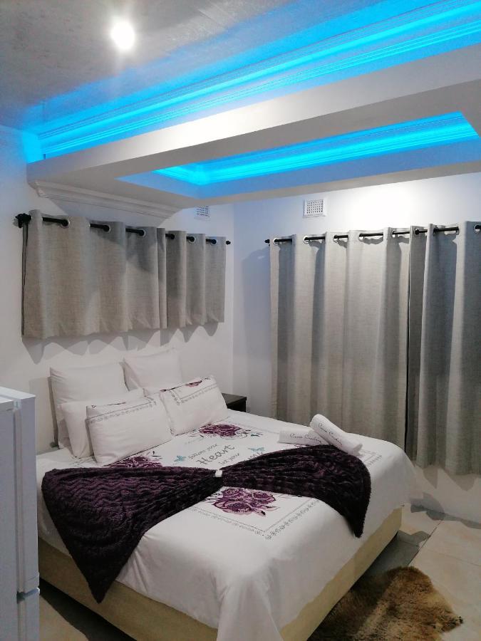 The Whitehouse Hotel Port Shepstone Ngoại thất bức ảnh