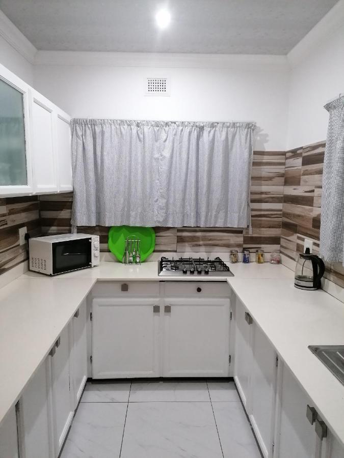The Whitehouse Hotel Port Shepstone Ngoại thất bức ảnh