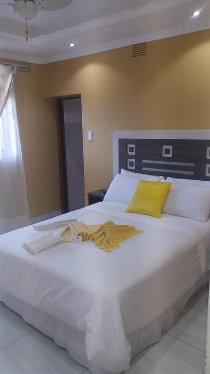 The Whitehouse Hotel Port Shepstone Ngoại thất bức ảnh