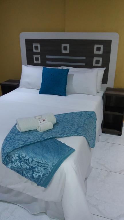 The Whitehouse Hotel Port Shepstone Ngoại thất bức ảnh