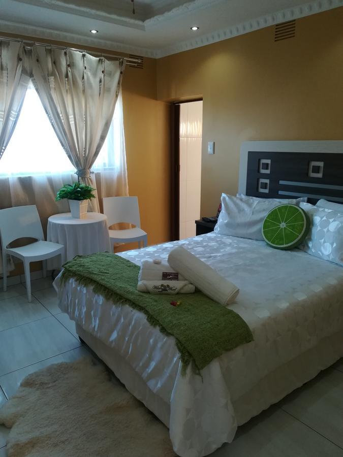 The Whitehouse Hotel Port Shepstone Ngoại thất bức ảnh
